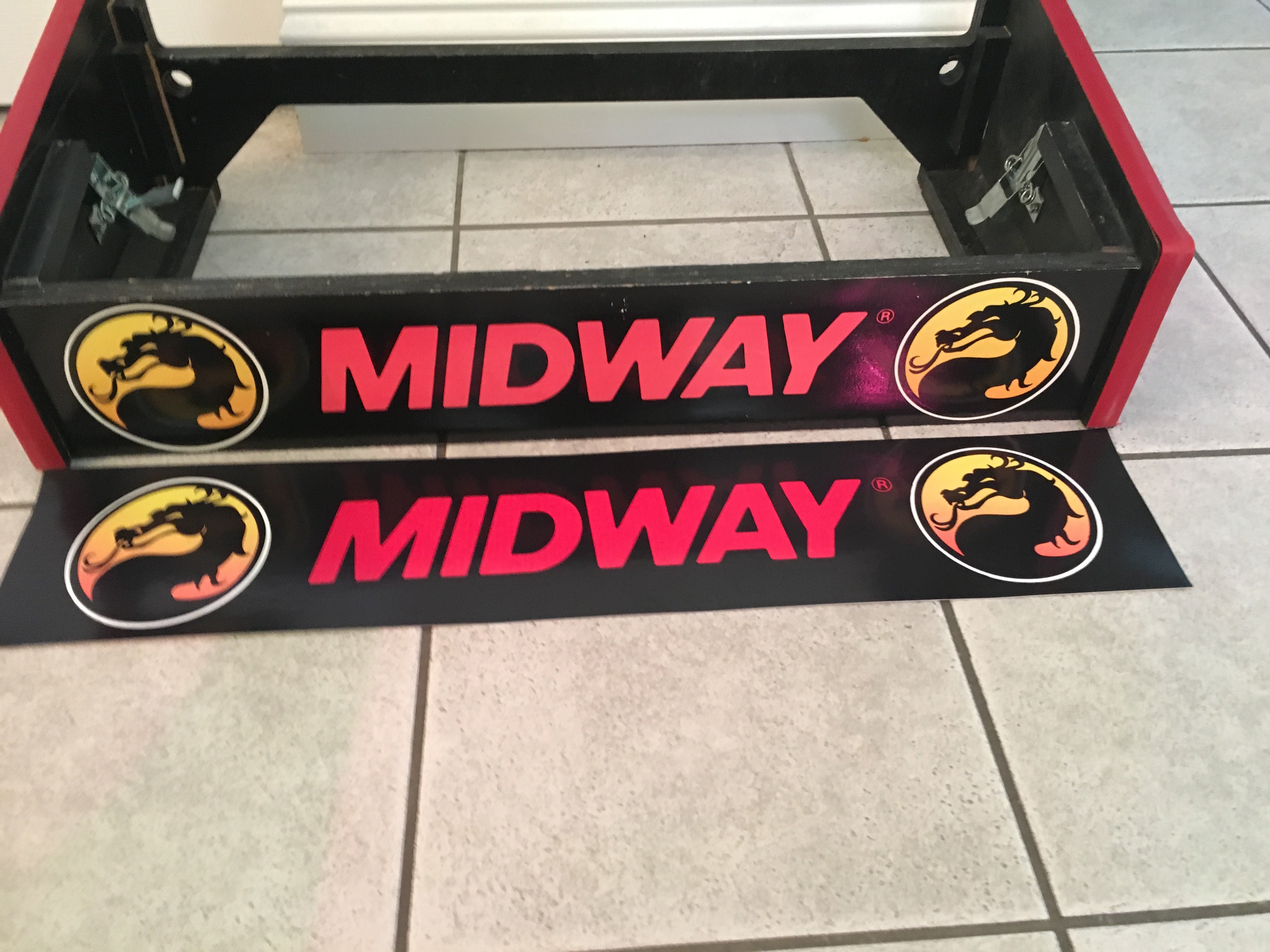 Arte de caja de Mortal Kombat