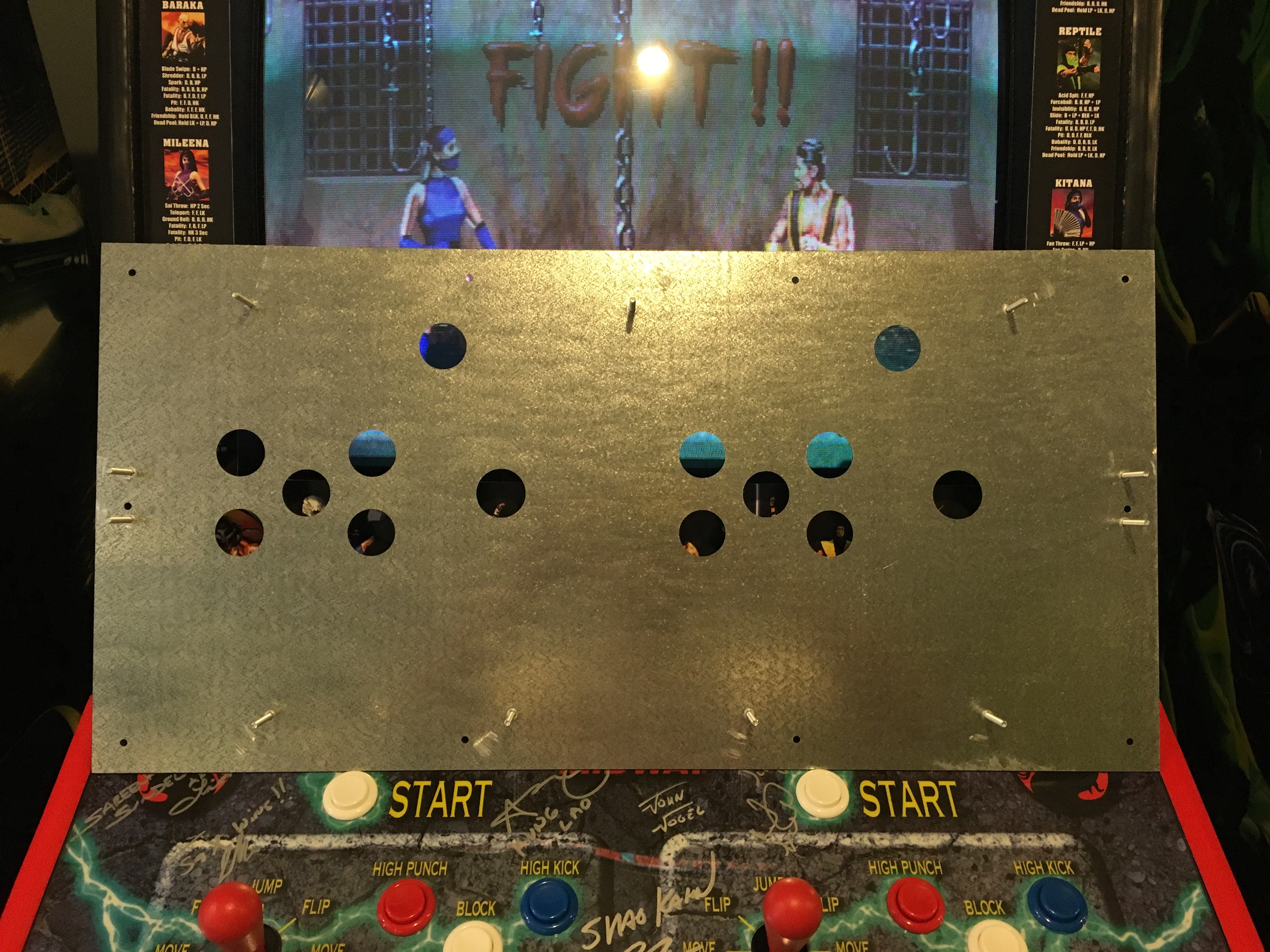 Panneau de commande en métal Mortal Kombat 2