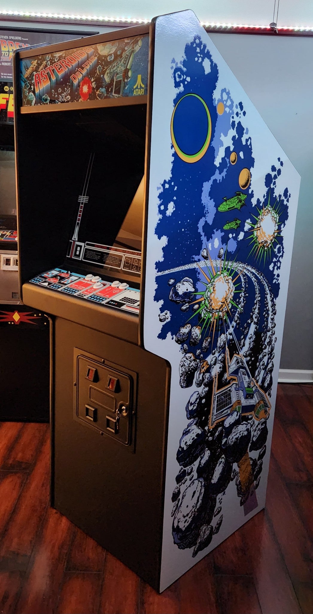 Arte lateral de lujo de asteroides