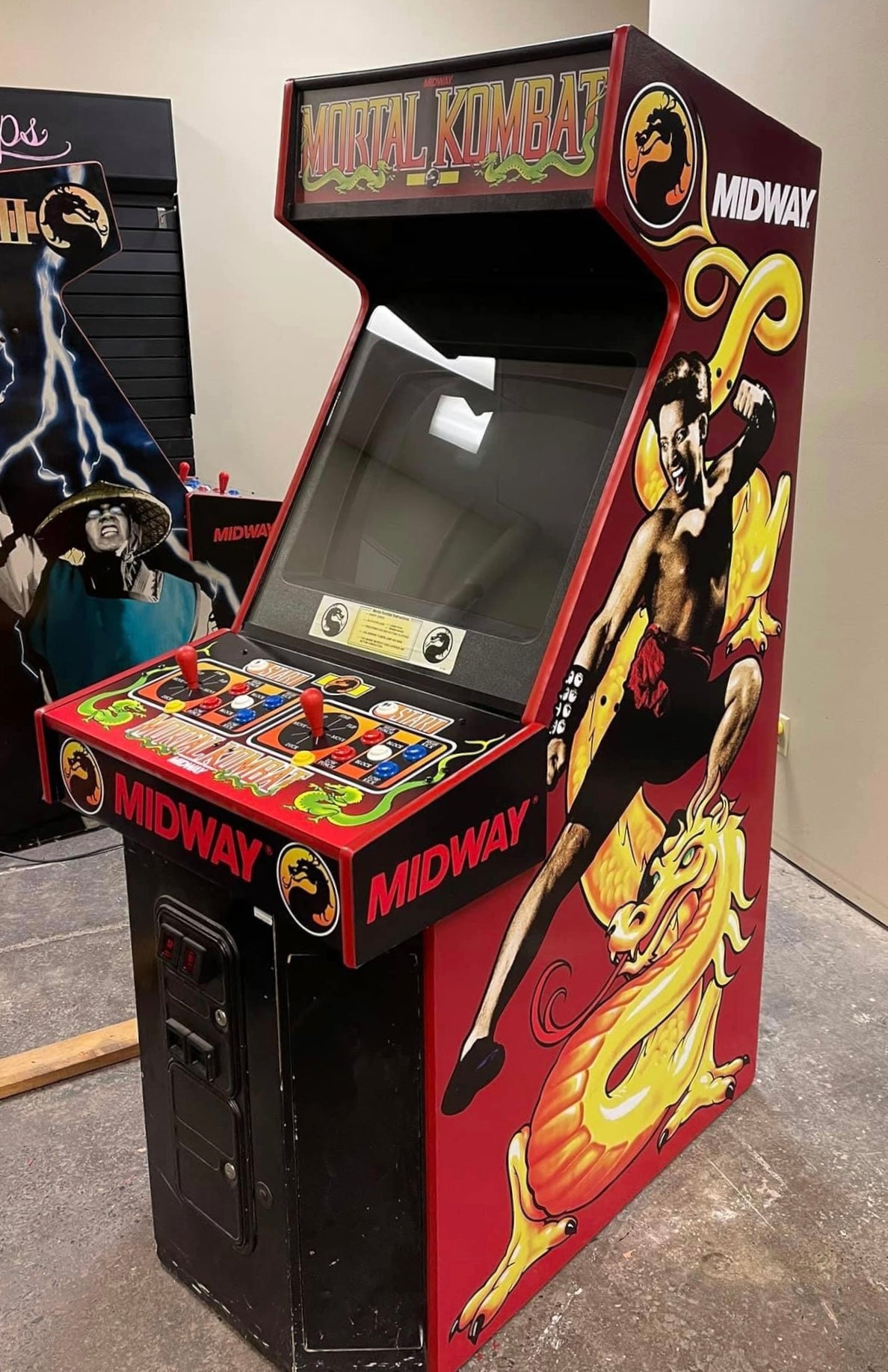 Arte secundario de Mortal Kombat