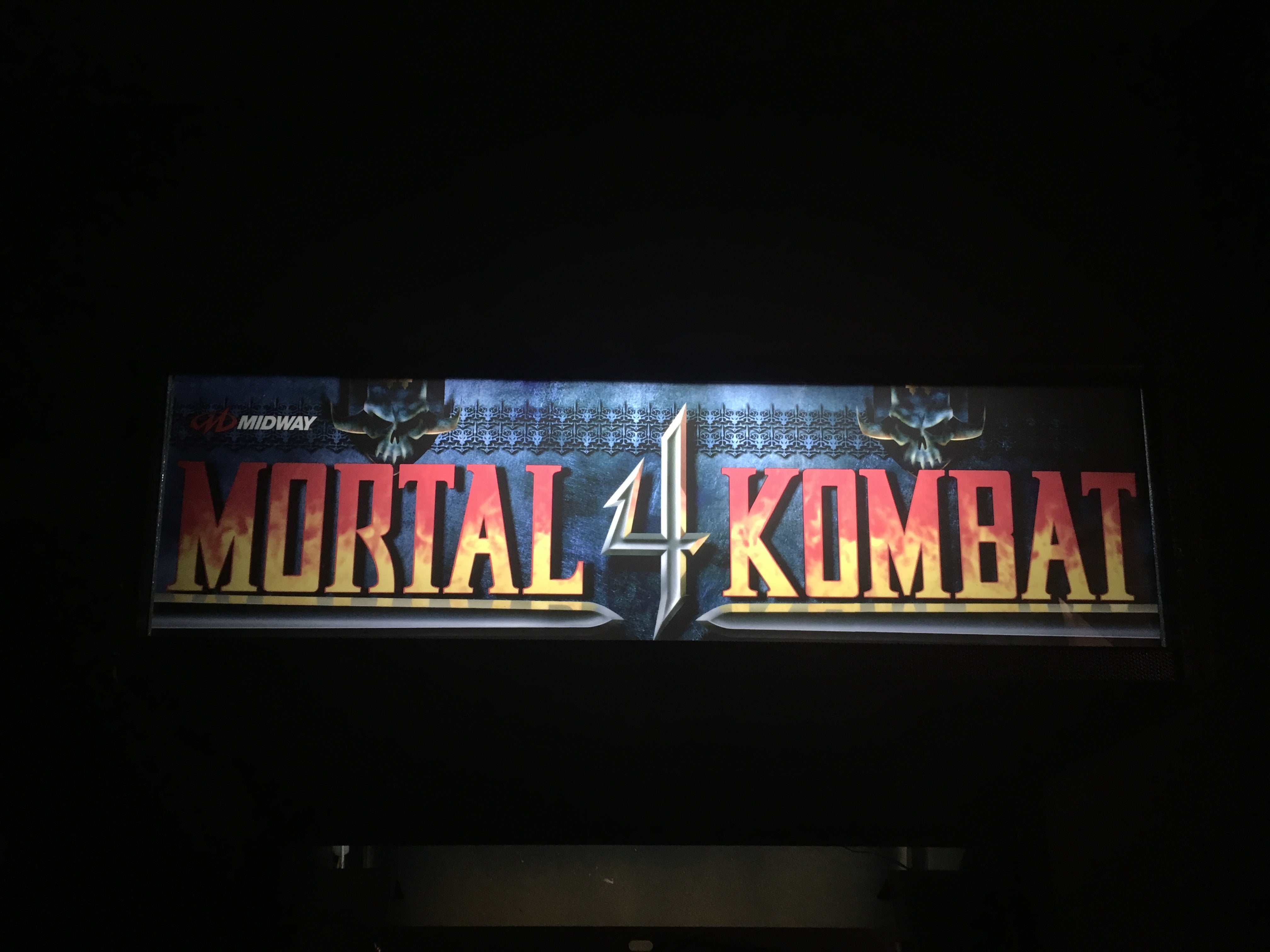 Mortal Kombat 4 Marquee