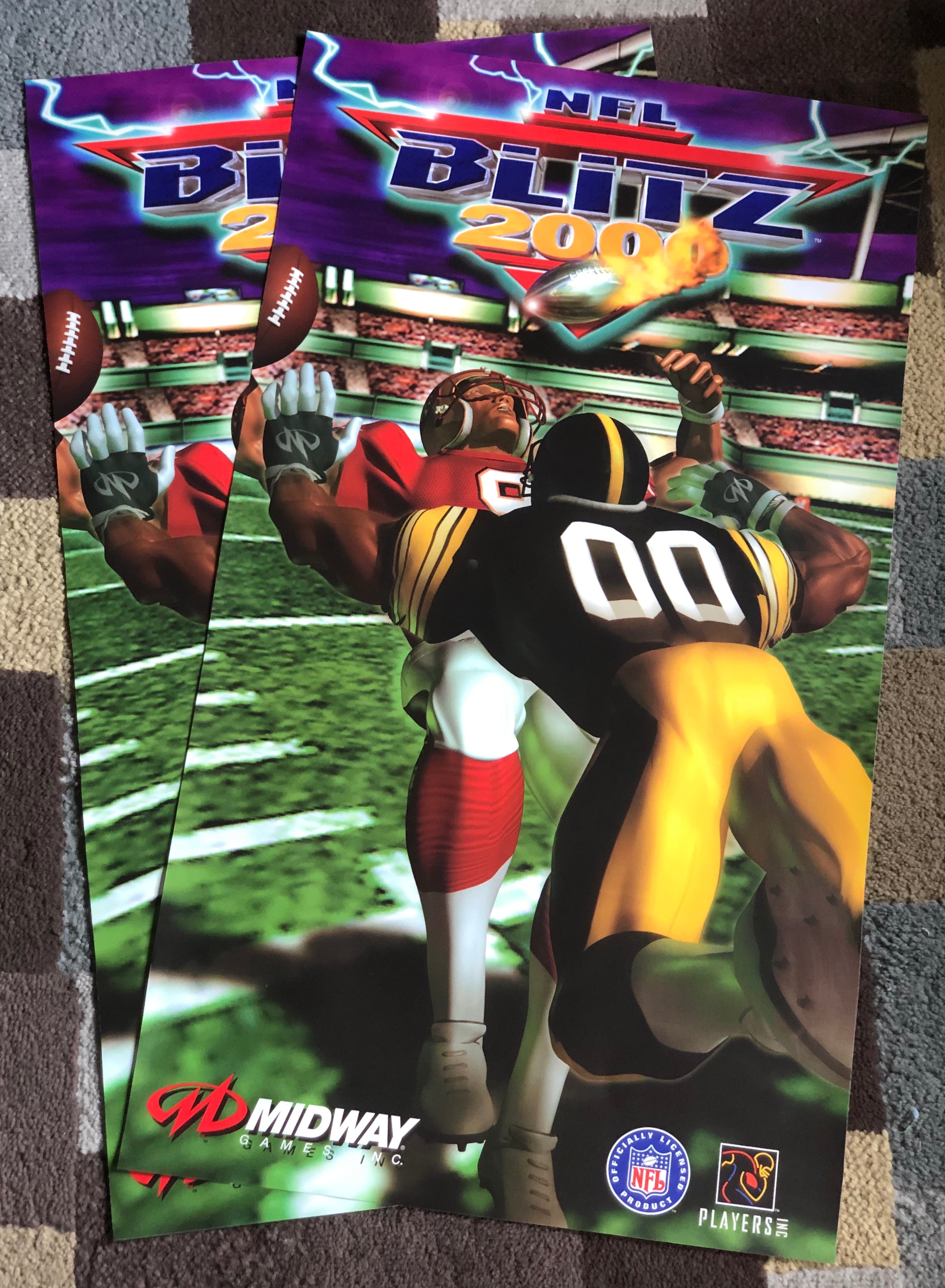 Arte lateral de conversión de NFL Blitz 2000